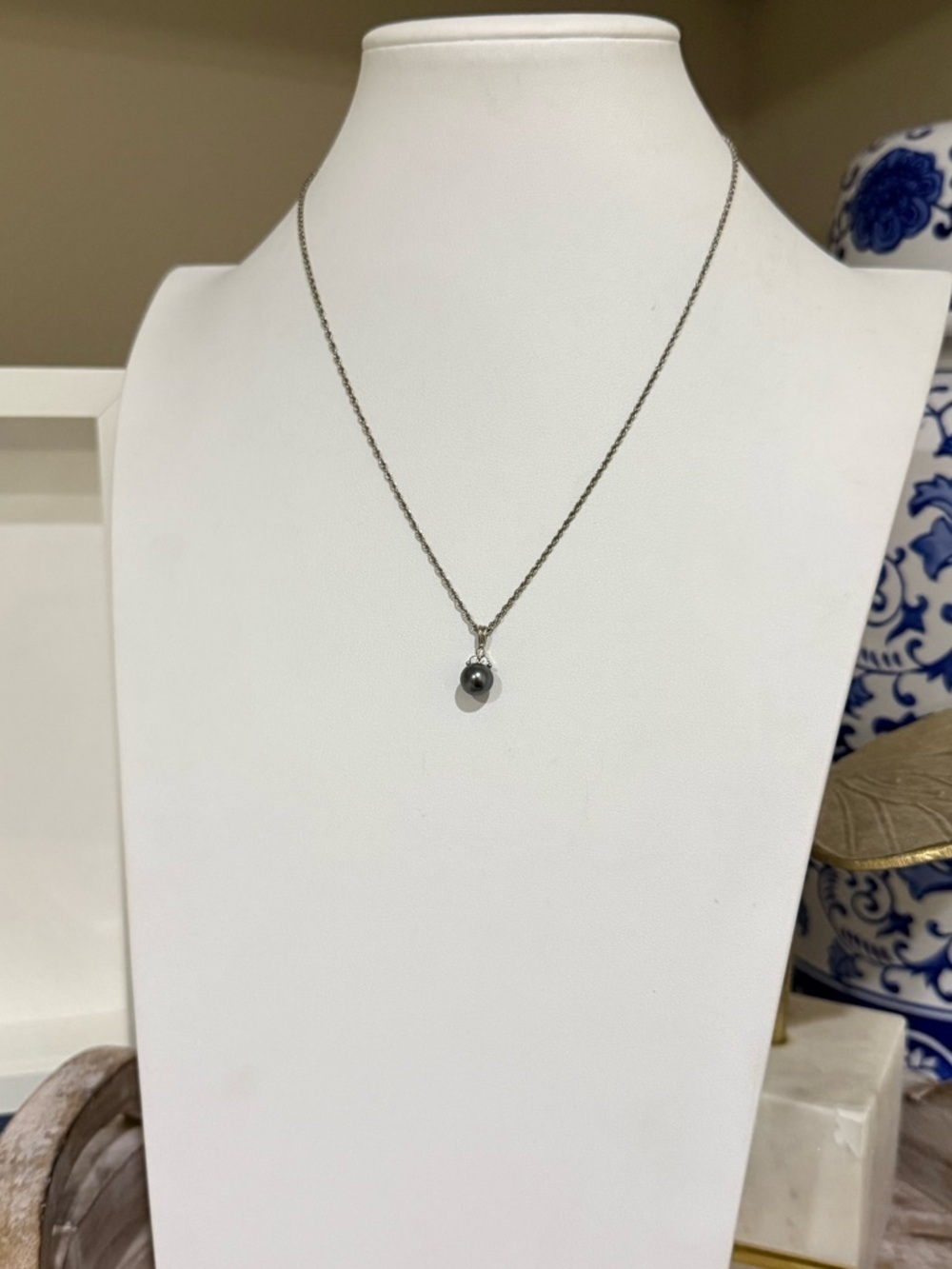 Avon Silver Necklace with Gray Pearl